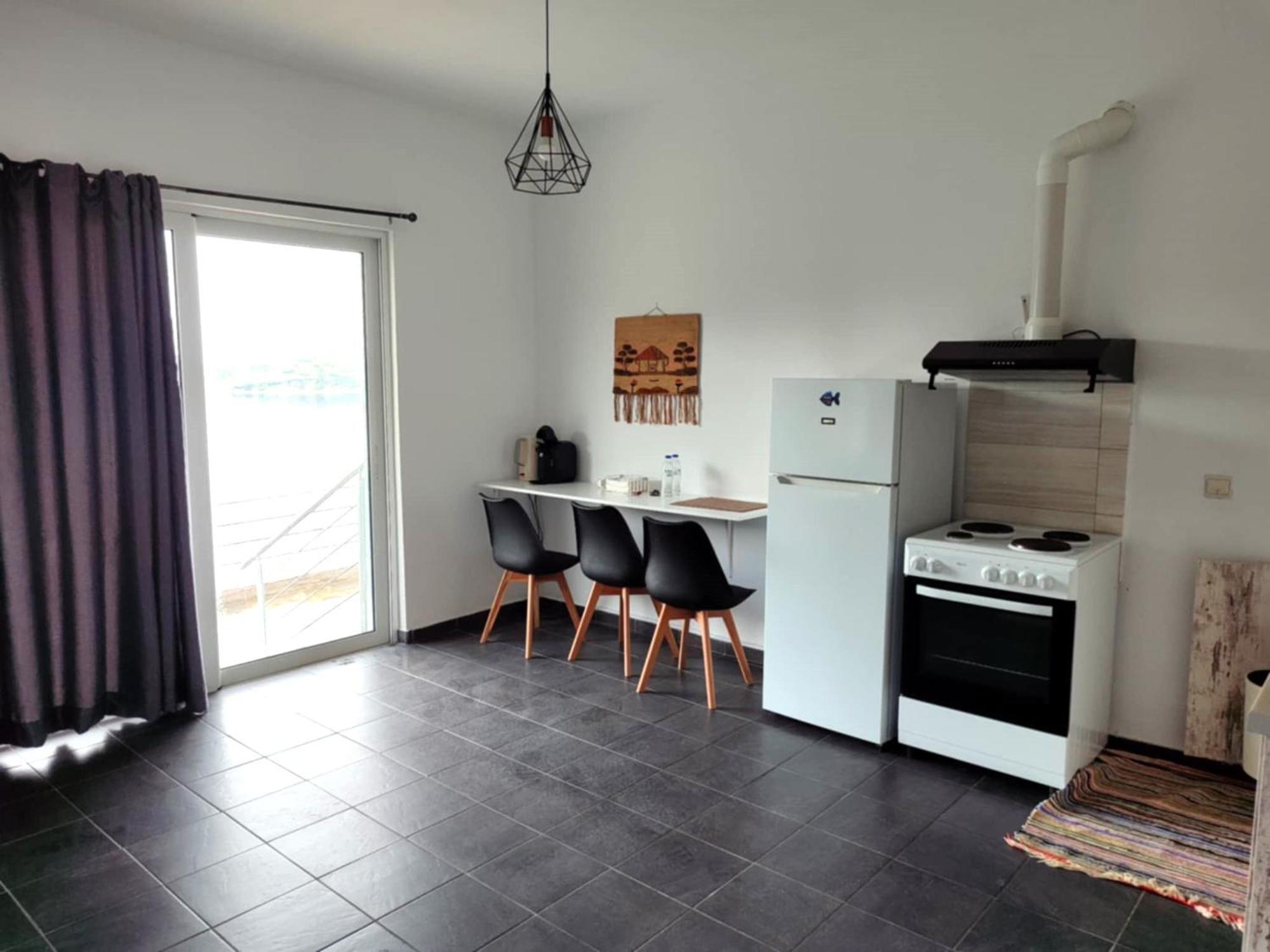 Aegean Beachfront Petriaí Стая снимка